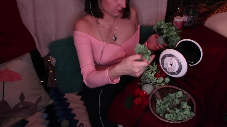 AftynRose ASMR Mistletoe AftynRose ASMR Mistletoe