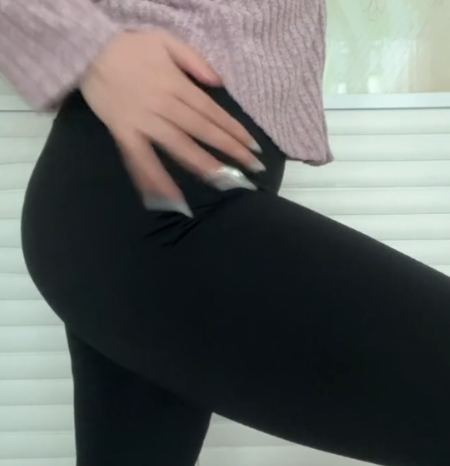 图片[1]-梨落 ASMR 限定3鲨鱼裤麦克风摩擦+辣不辣 近距离视觉向天鹅 2V/361M【百度盘】-ASMR剧情主播资源分享网站