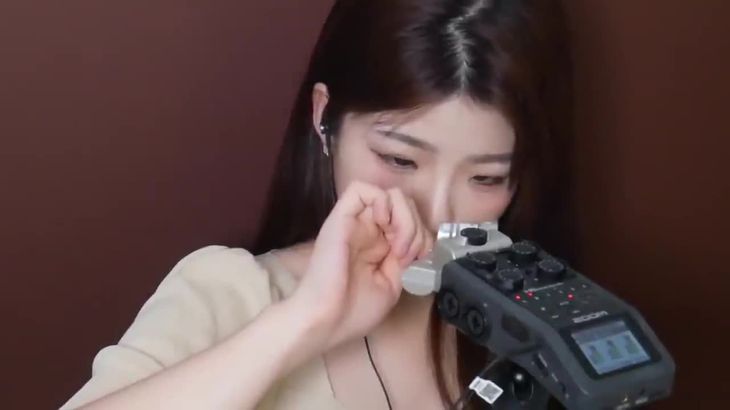 ASMR-1년만에-돌아온-줌H6-바스락-귀청소│시원~한-면봉-귀청소-Cotton-swab-earcleaning-(01-25~NOTALKING)