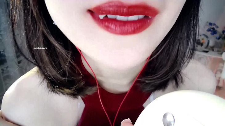 虎牙圈圈最新ASMR福利视频合集 1 虎牙圈圈最新ASMR福利视频合集 1