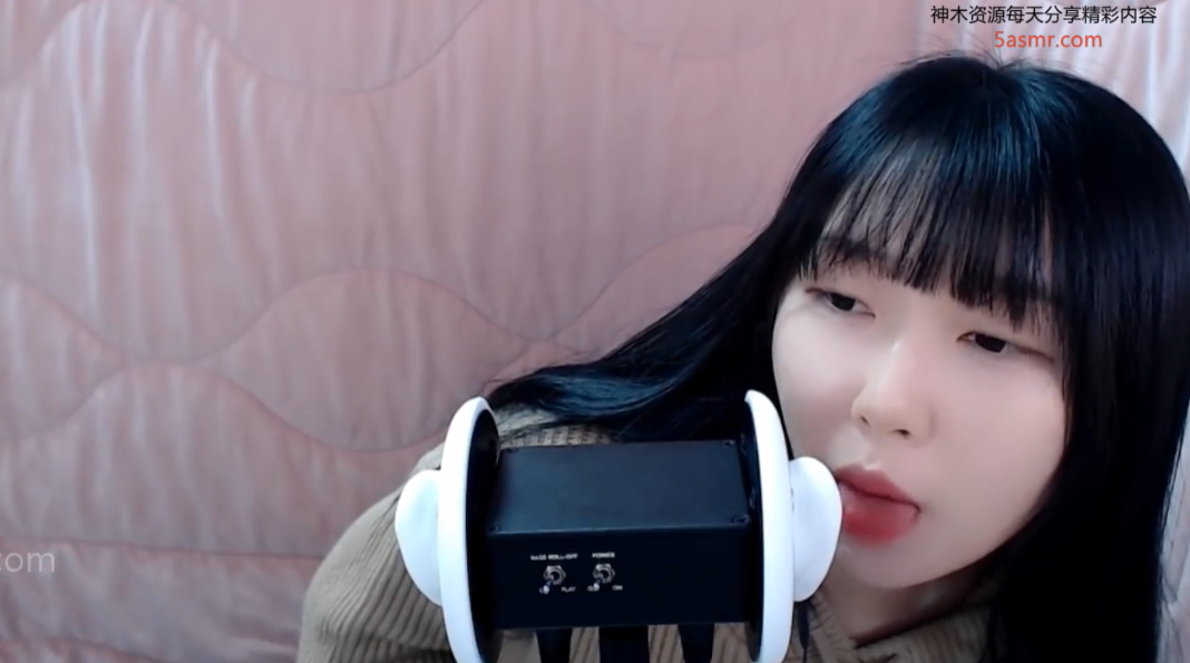 这舌头？美女小姐姐超长时间弹舌