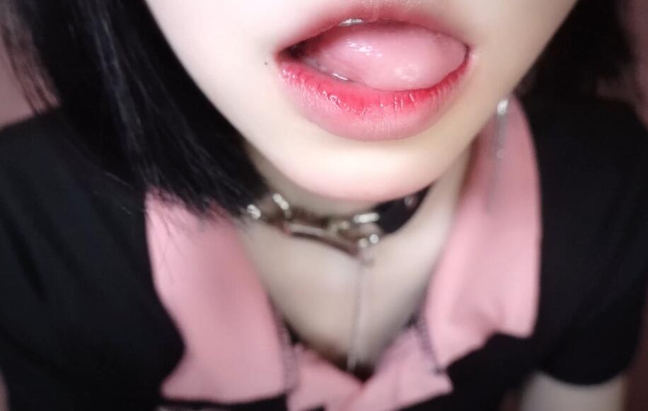 小羊喵ASMR 超近距离的甜耳吃麦＋一丢丢直升机