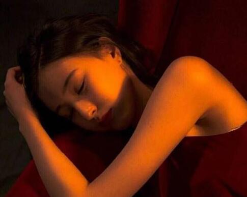 舒彤ASMR催眠低语舔耳音频合集：16部助眠神作[催眠剧情/心跳声/耳畔私语]