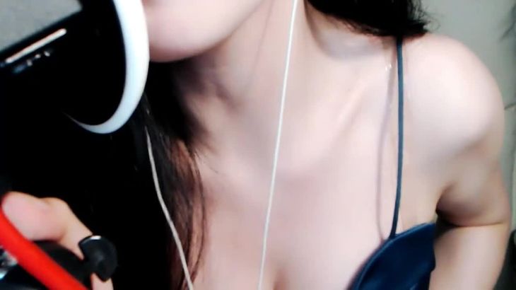 [斗鱼婉儿别闹]ASMR收费小舌头