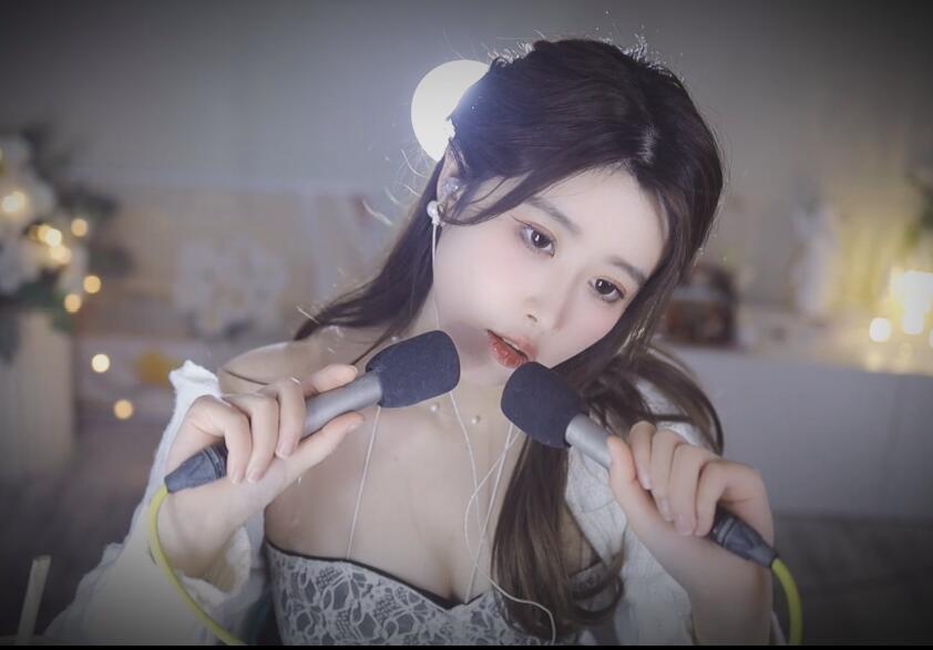 虎牙大伊伊ASMR 听呼吸声睡觉吧