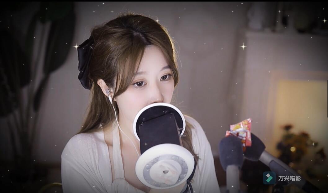 虎牙大伊伊ASMR 舔er跳跳糖