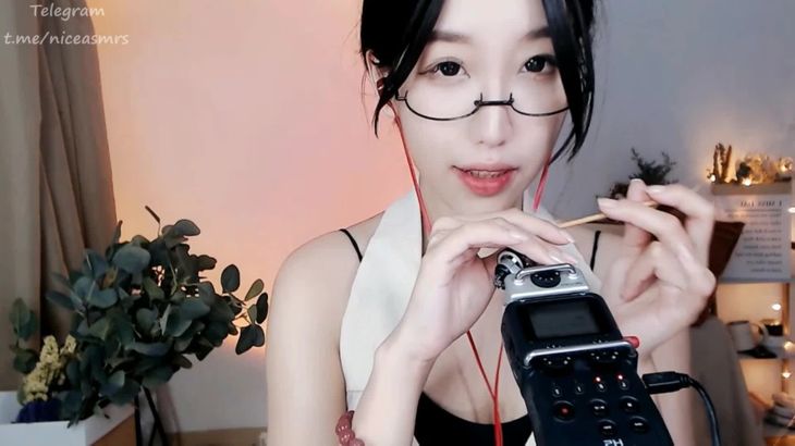 ASMR酥酥学姐 钞票枪福利合集 8 ASMR酥酥学姐 钞票枪福利合集 8